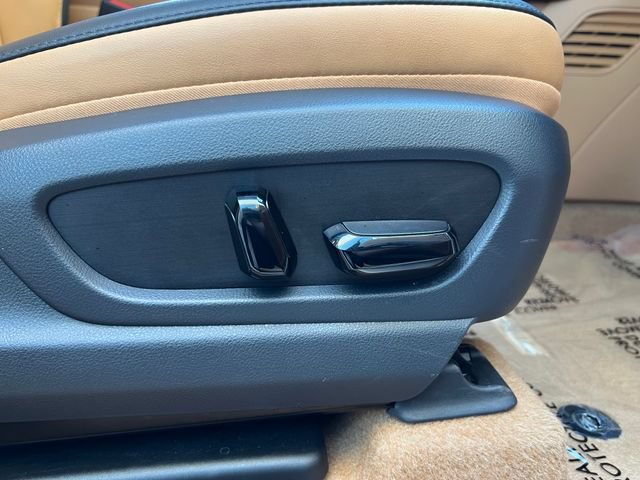 Used 2025 Lexus RZ 300e w/ Accessory Package (2T) FWD image 52