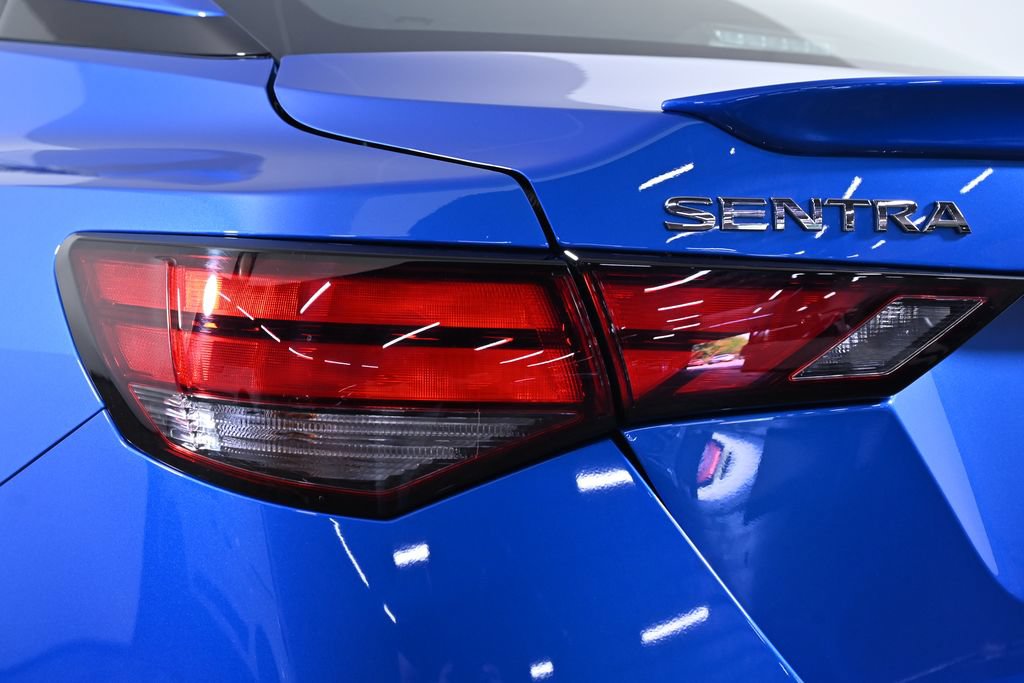 Certified 2024 Nissan Sentra SR FWD image 9