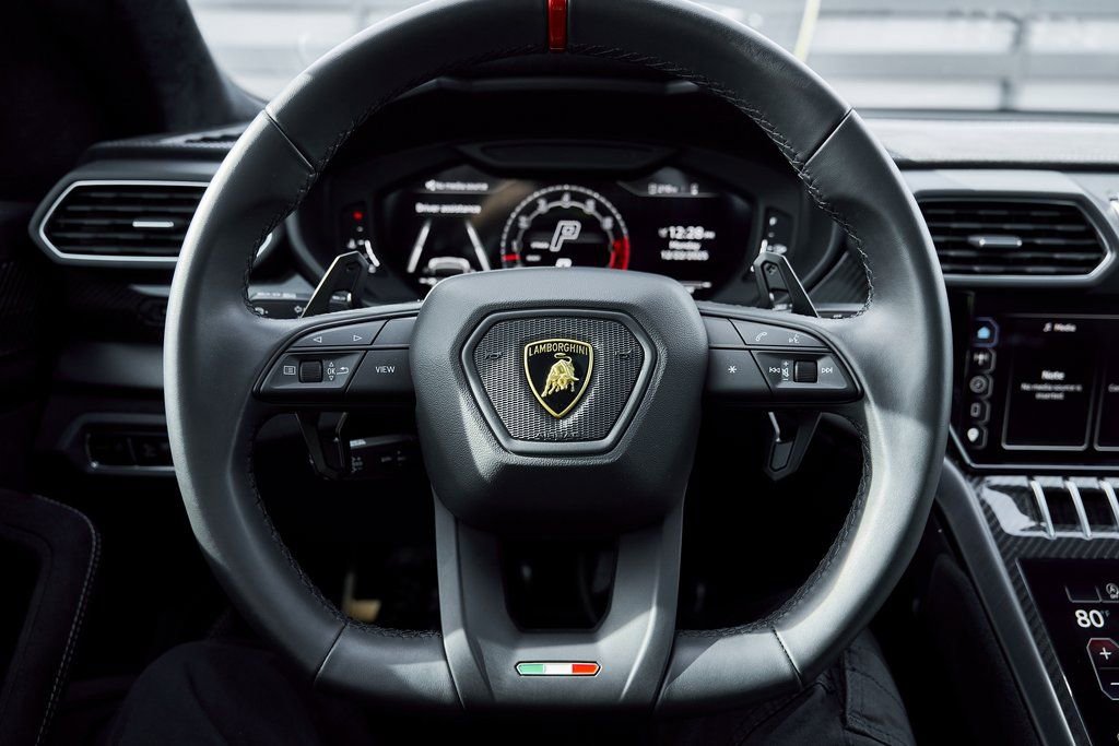 Used 2024 Lamborghini Urus Performante image 65
