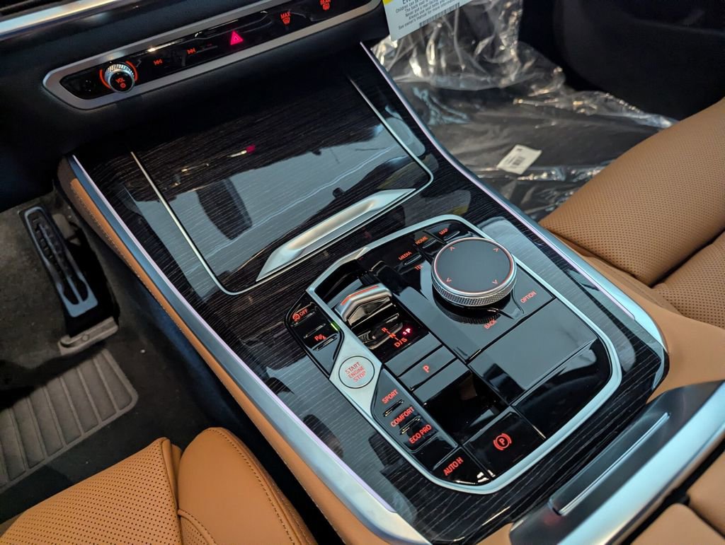 New 2026 BMW X5 sDrive40i w/ M Sport Package RWD image 15