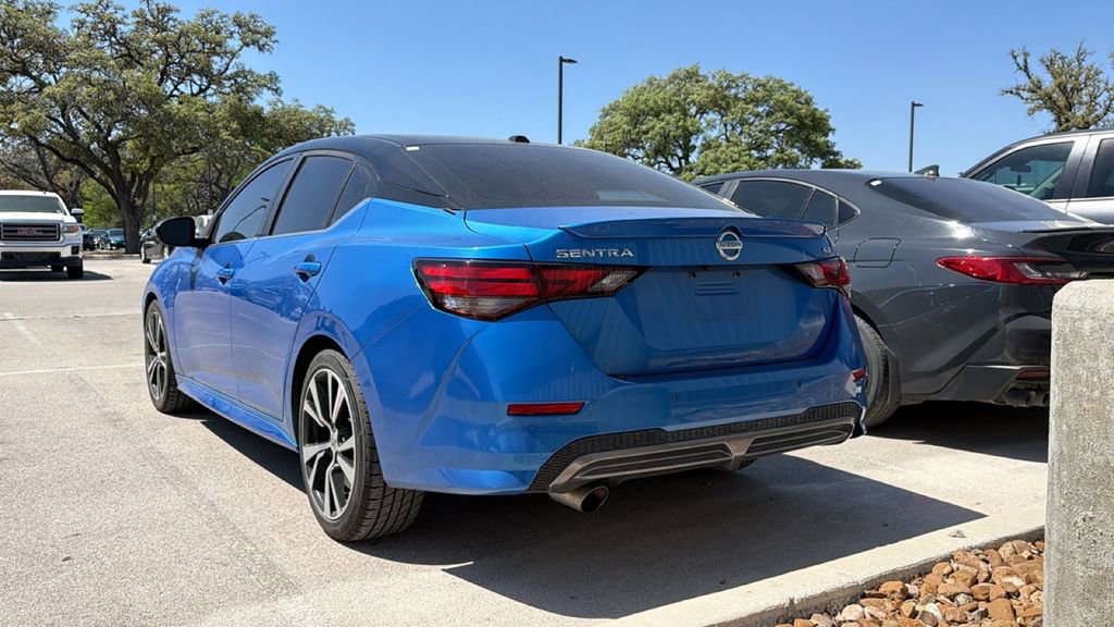Used 2022 Nissan Sentra SR w/ Lighting Package image 6