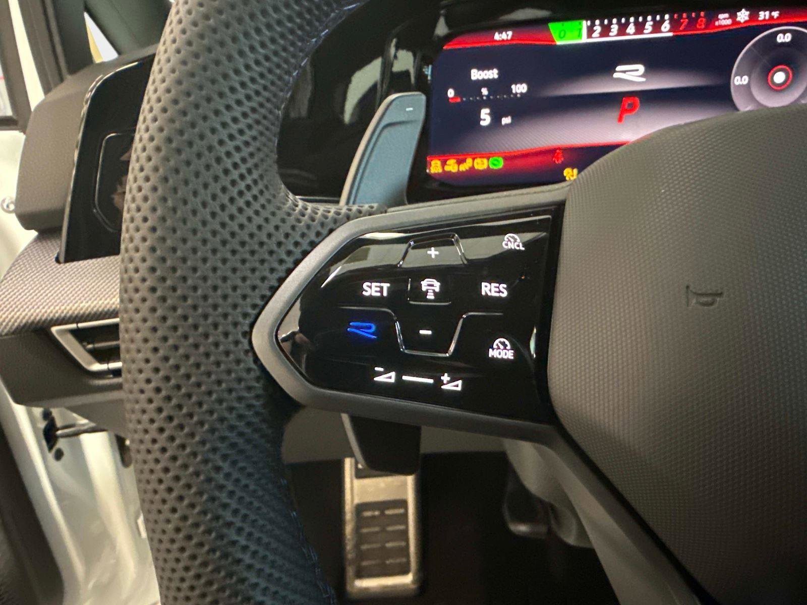 New 2026 Volkswagen Golf image 29