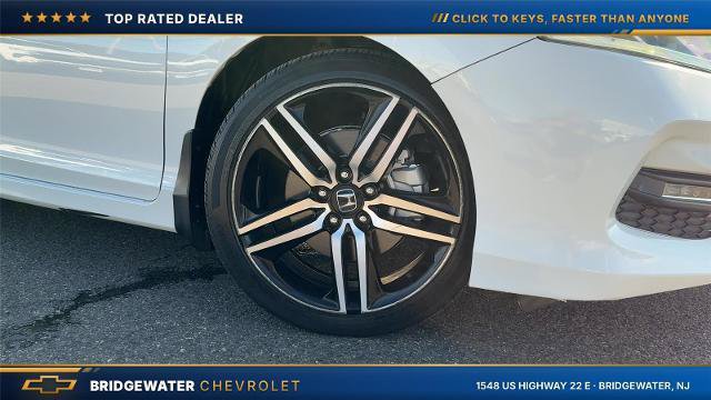 Used 2017 Honda Accord Sport image 3