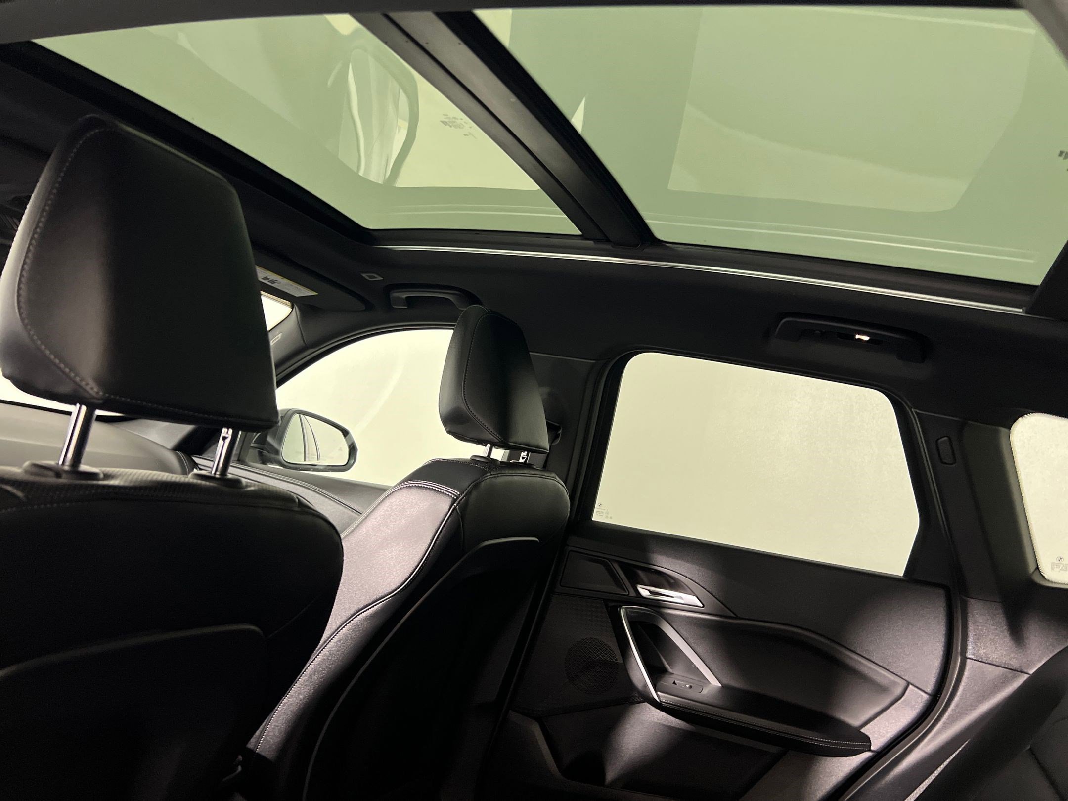 Used 2026 BMW X1 xDrive28i w/ Technology Package image 33