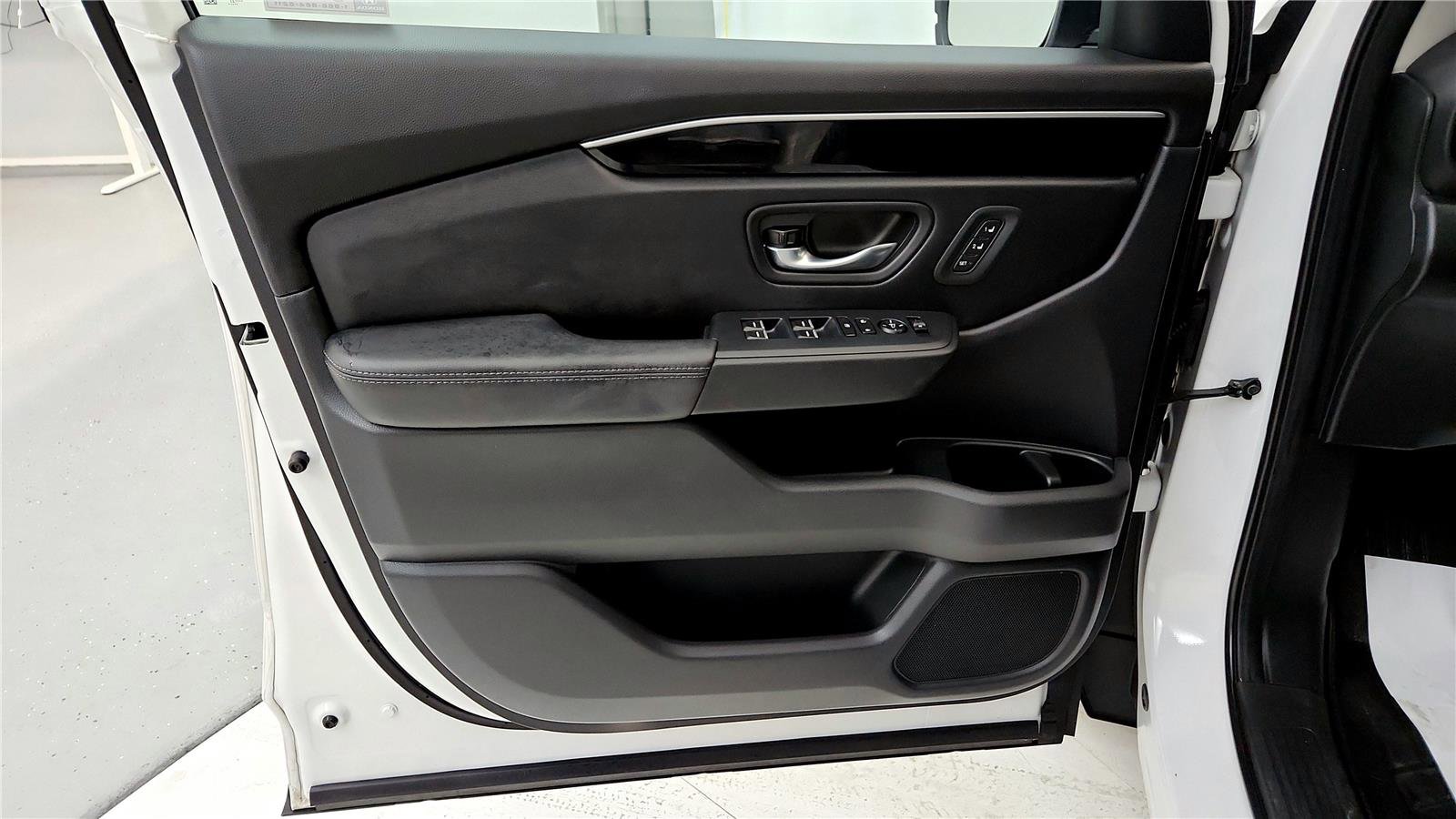 Used 2023 Honda Pilot Touring image 23