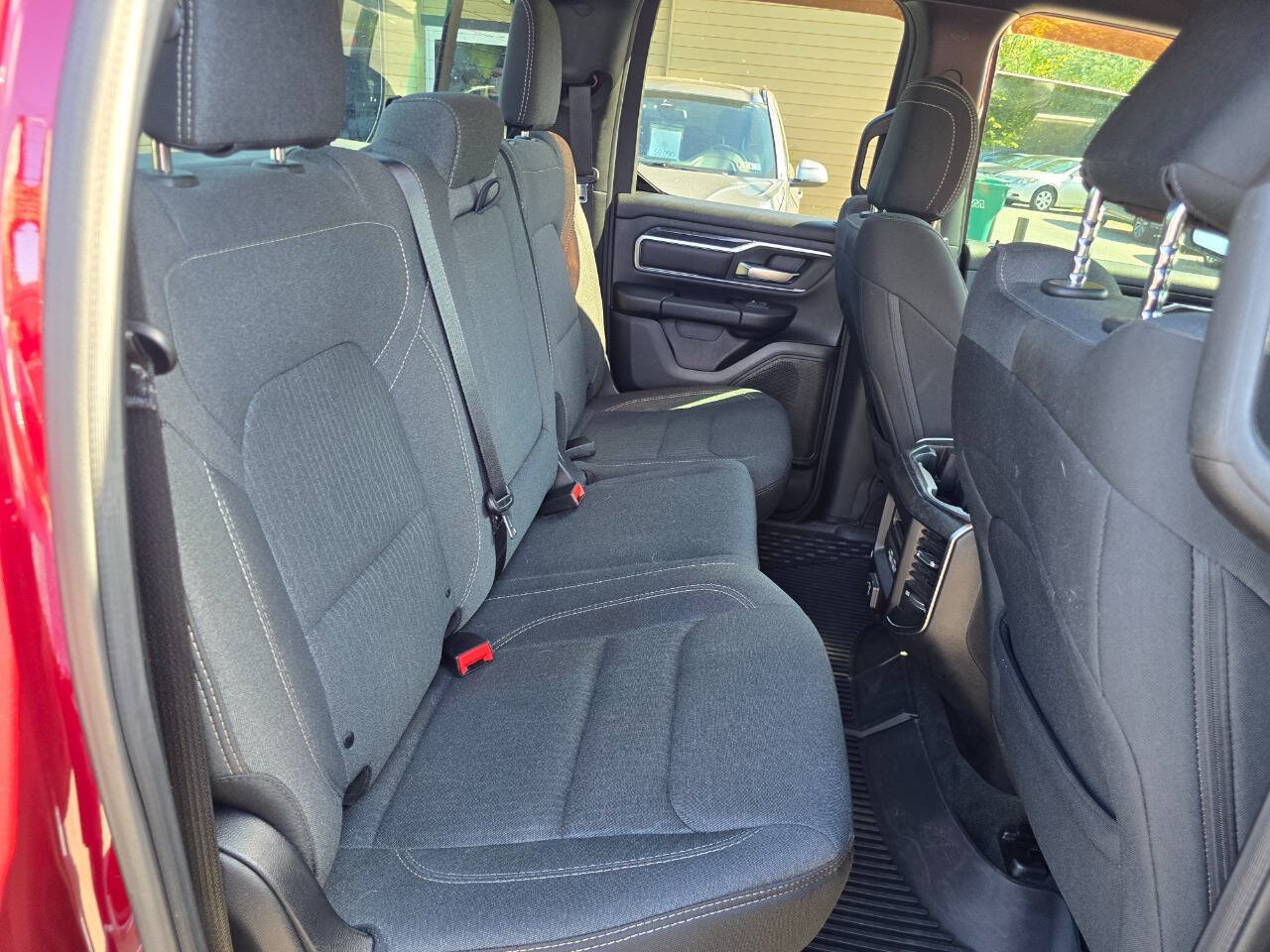 Used 2019 RAM 1500 Big Horn AWD/4WD image 34