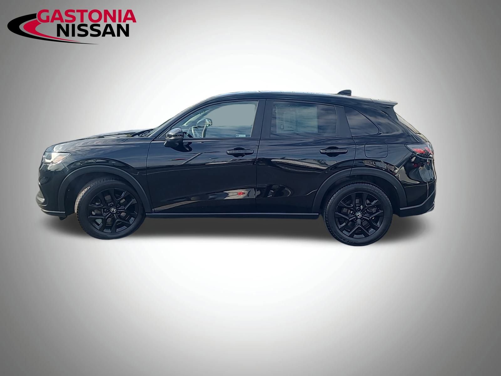 Used 2023 Honda HR-V Sport image 9