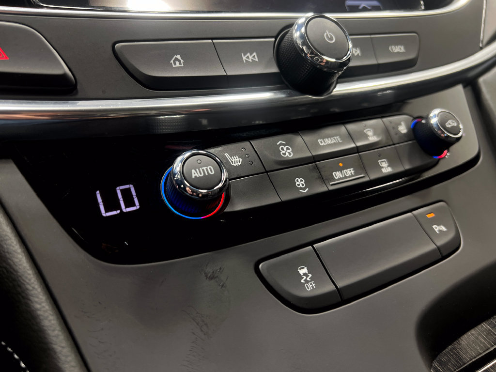 Used 2017 Buick LaCrosse Essence w/ Sun and Shade Package FWD image 25
