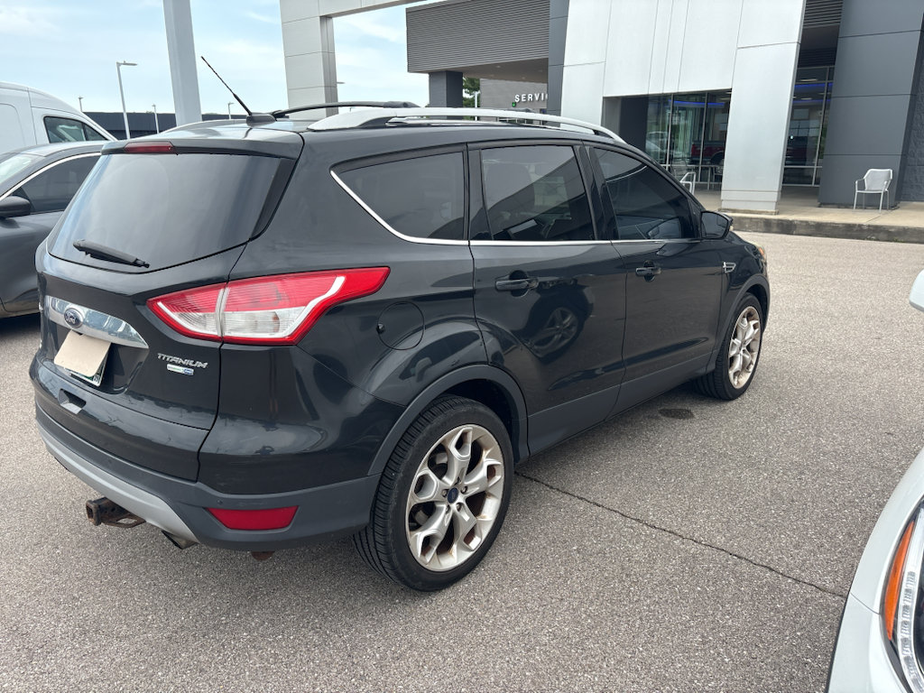 Used 2015 Ford Escape Titanium AWD/4WD image 2