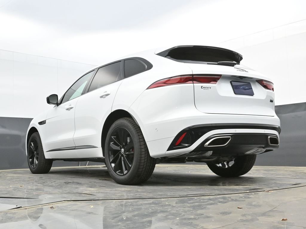 New 2026 Jaguar F-PACE R-Dynamic S image 40