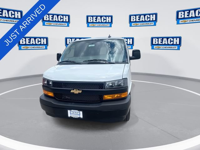 New 2026 Chevrolet Express 2500 w/ Driver Convenience Package RWD image 3
