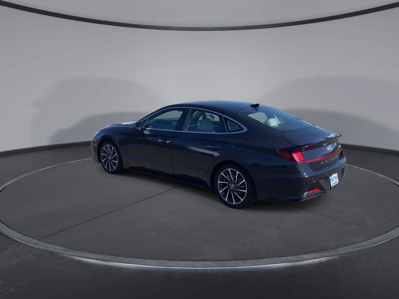 Used 2023 Hyundai Sonata Limited FWD image 7