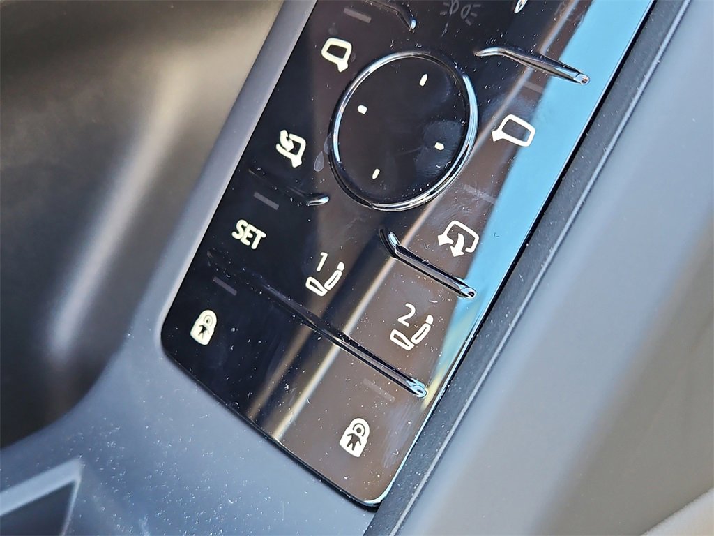 New 2025 Audi Q5 Premium Plus image 13