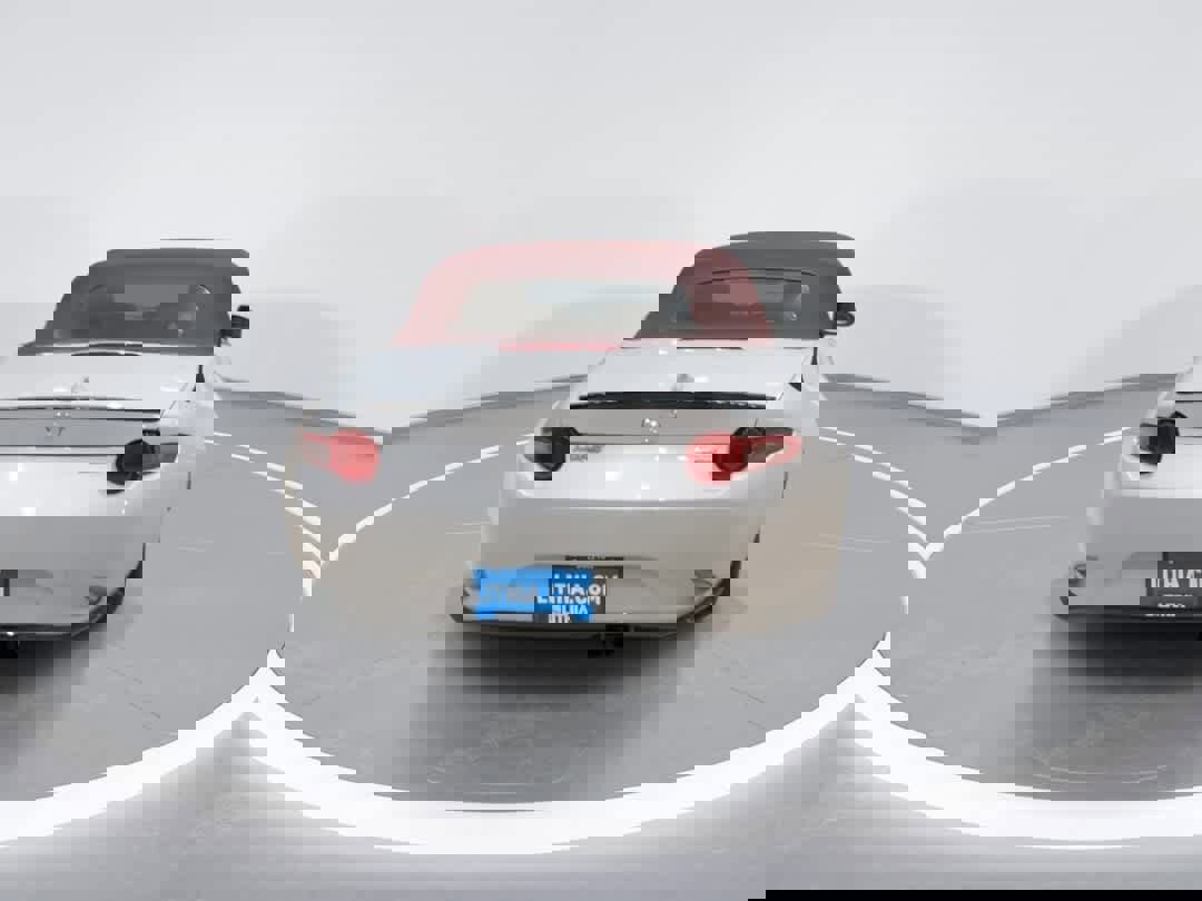 Used 2018 MAZDA MX-5 Miata Grand Touring w/ Appearance Package image 7