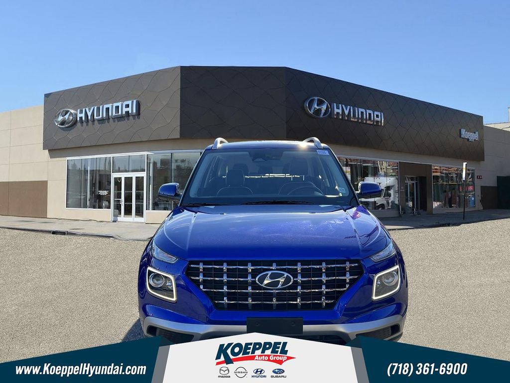Certified 2024 Hyundai Venue Limited image 2