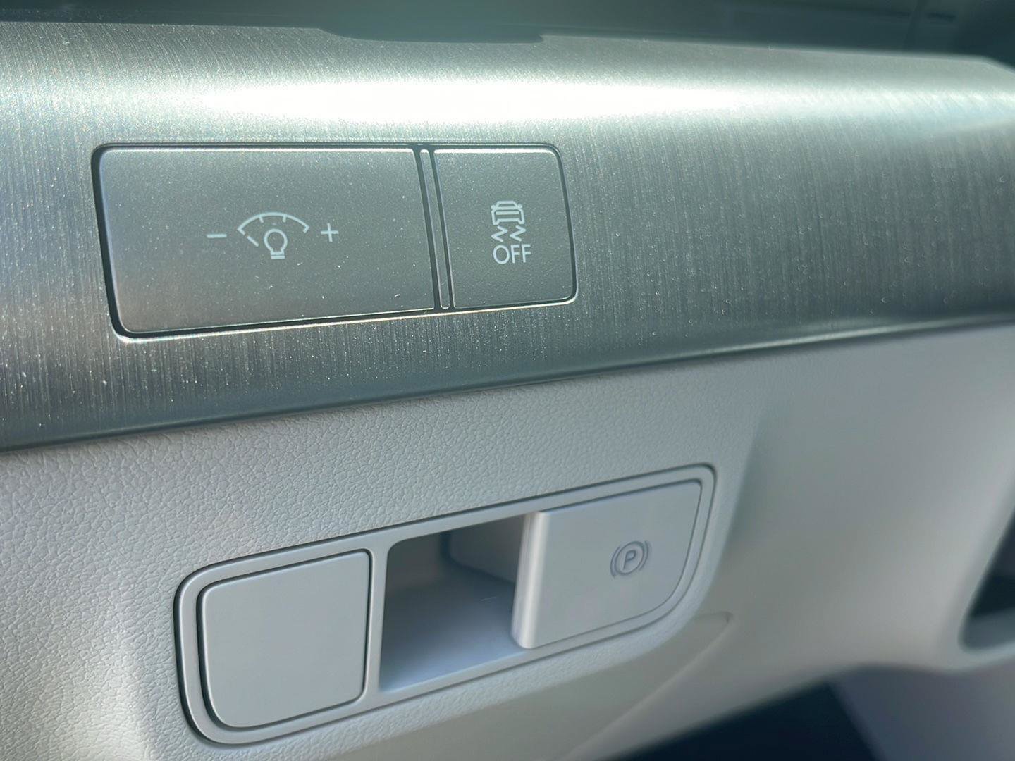 Certified 2024 Hyundai Kona SE FWD image 21