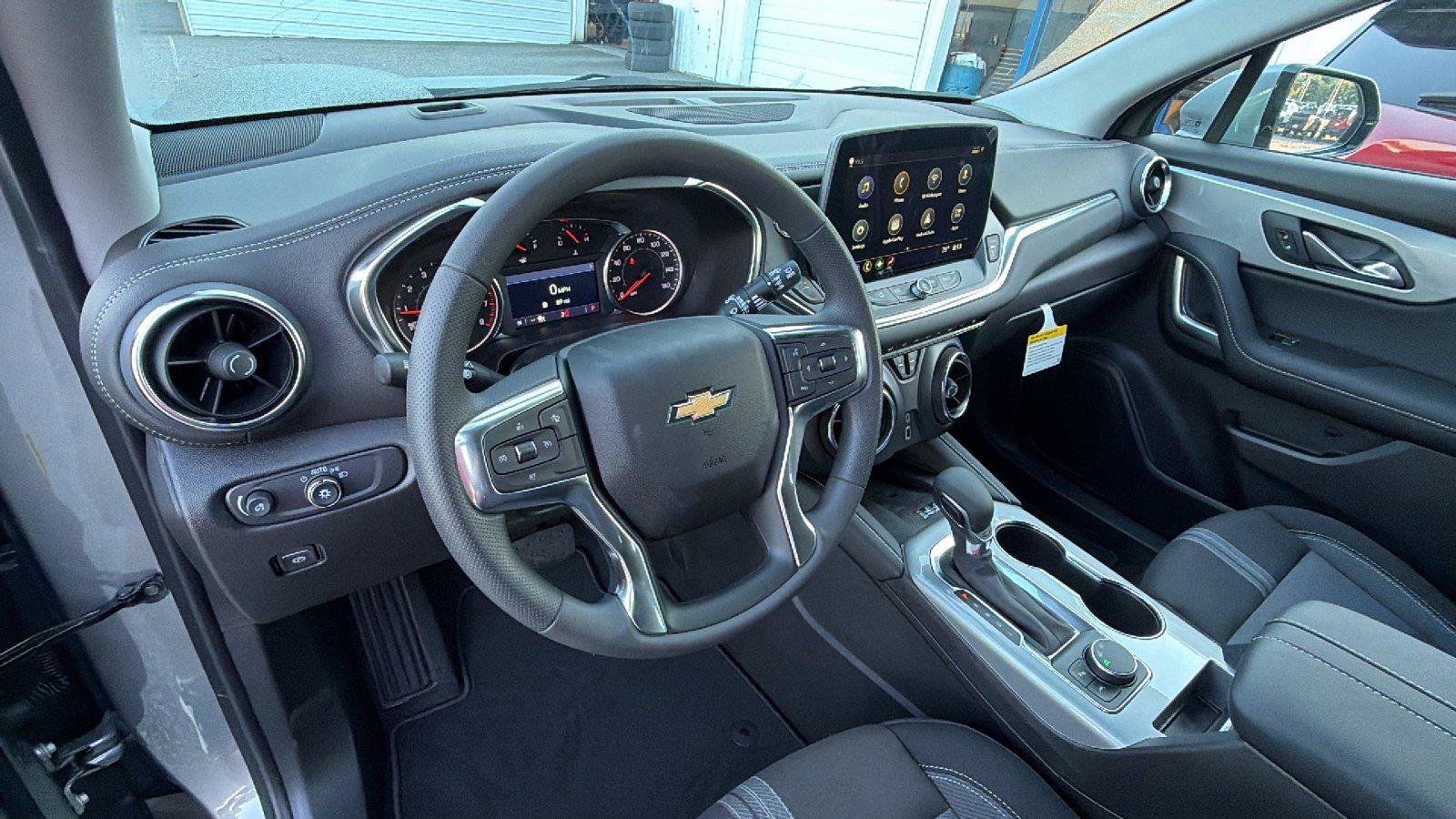 New 2026 Chevrolet Blazer LT w/ Convenience Package FWD image 20