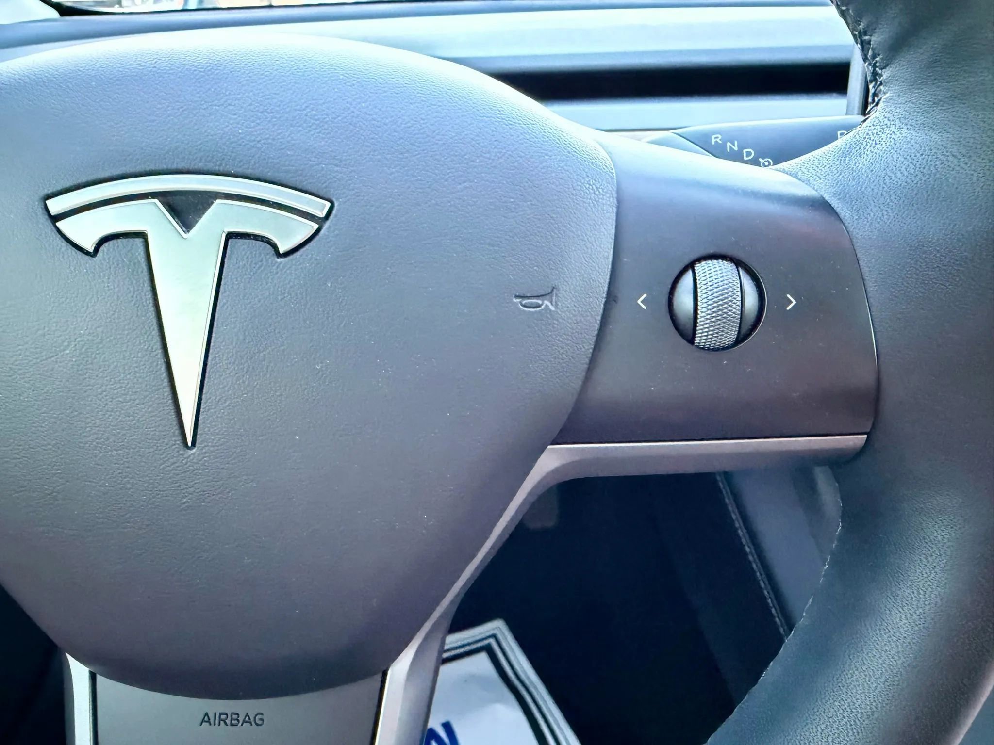 Used 2023 Tesla Model 3 Standard Range image 25