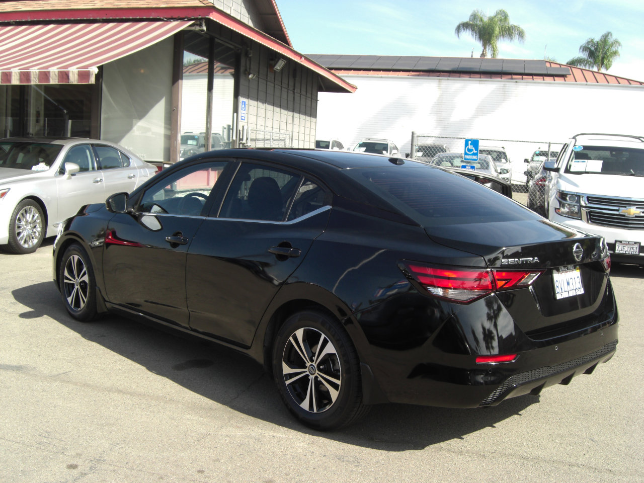 Used 2020 Nissan Sentra SV image 11