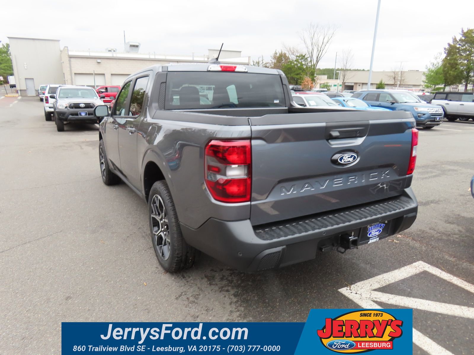 New 2026 Ford Maverick Lariat image 6
