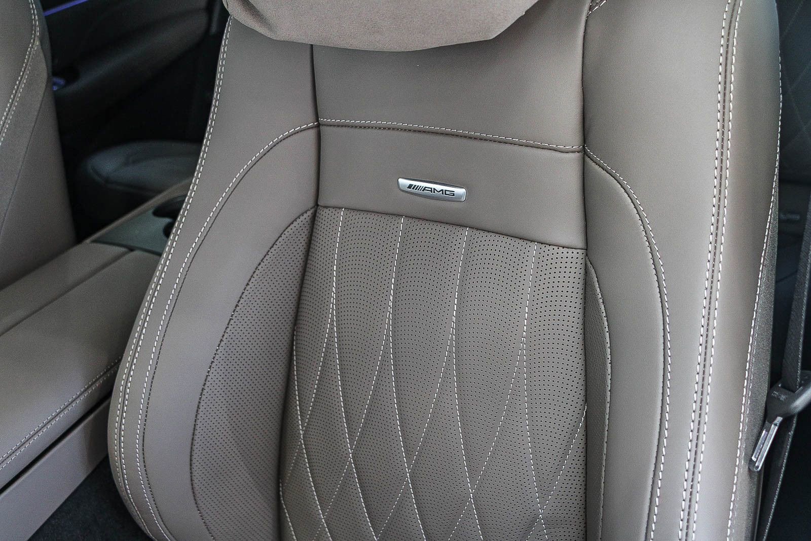 New 2026 Mercedes-Benz GLS 63 AMG 4MATIC image 29