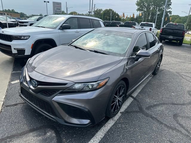 Used 2022 Toyota Camry SE FWD image 10