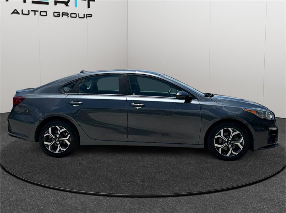 Used 2021 Kia Forte LXS FWD image 10