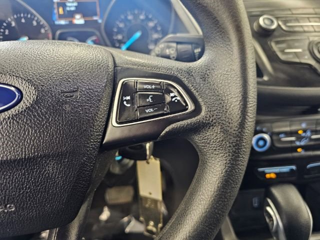 Used 2019 Ford Escape S image 12
