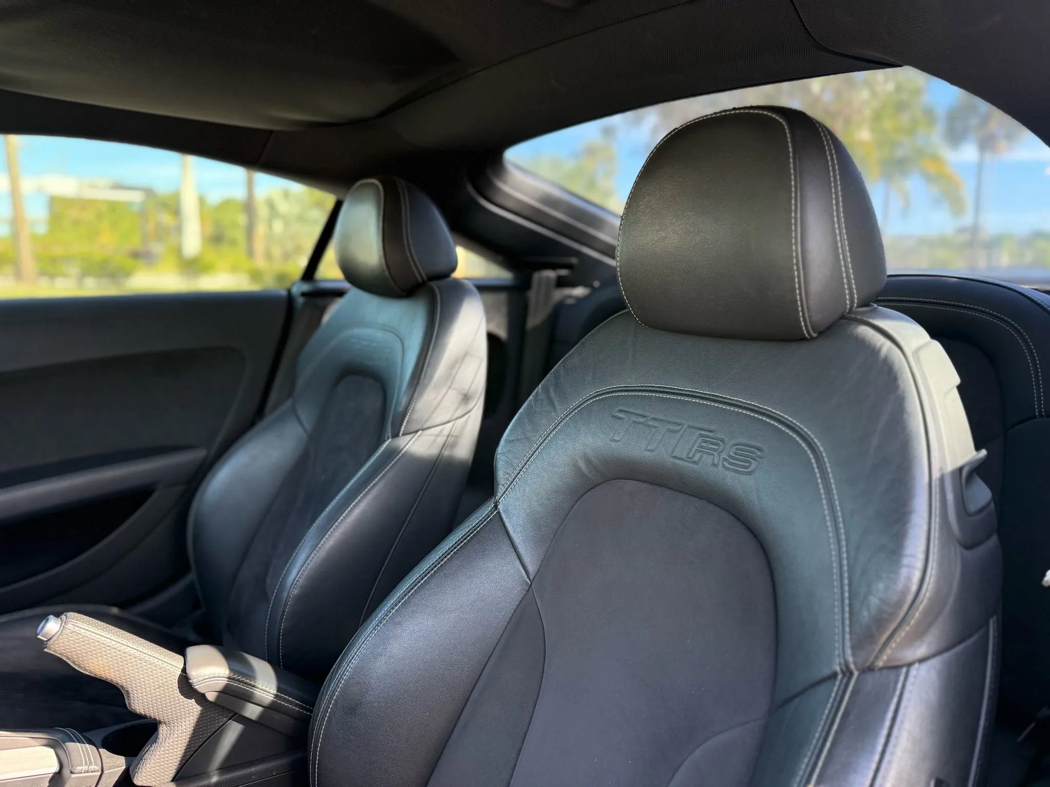 Used 2012 Audi TT RS w/ Tech Pkg image 15