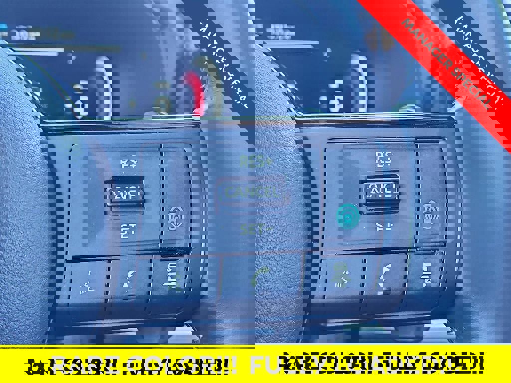 Used 2024 Nissan Pathfinder Platinum w/ Cargo Package AWD/4WD image 23