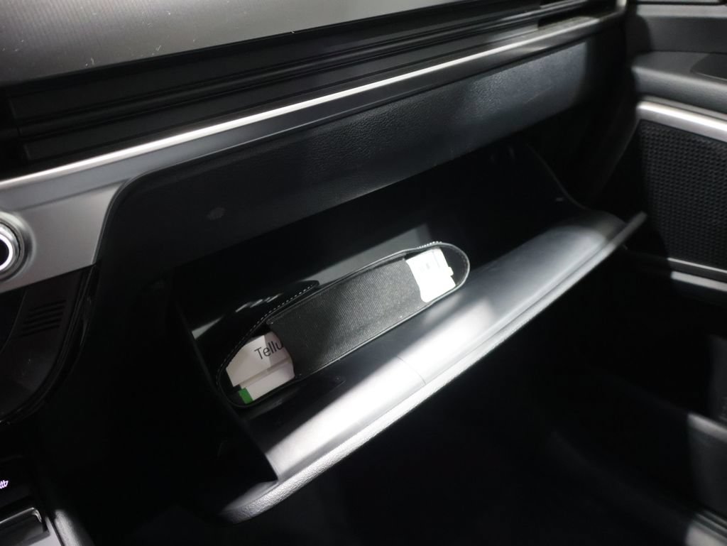 Used 2025 Kia Telluride S AWD/4WD image 29