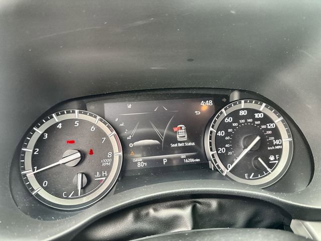 Used 2021 Toyota Highlander XLE FWD image 24