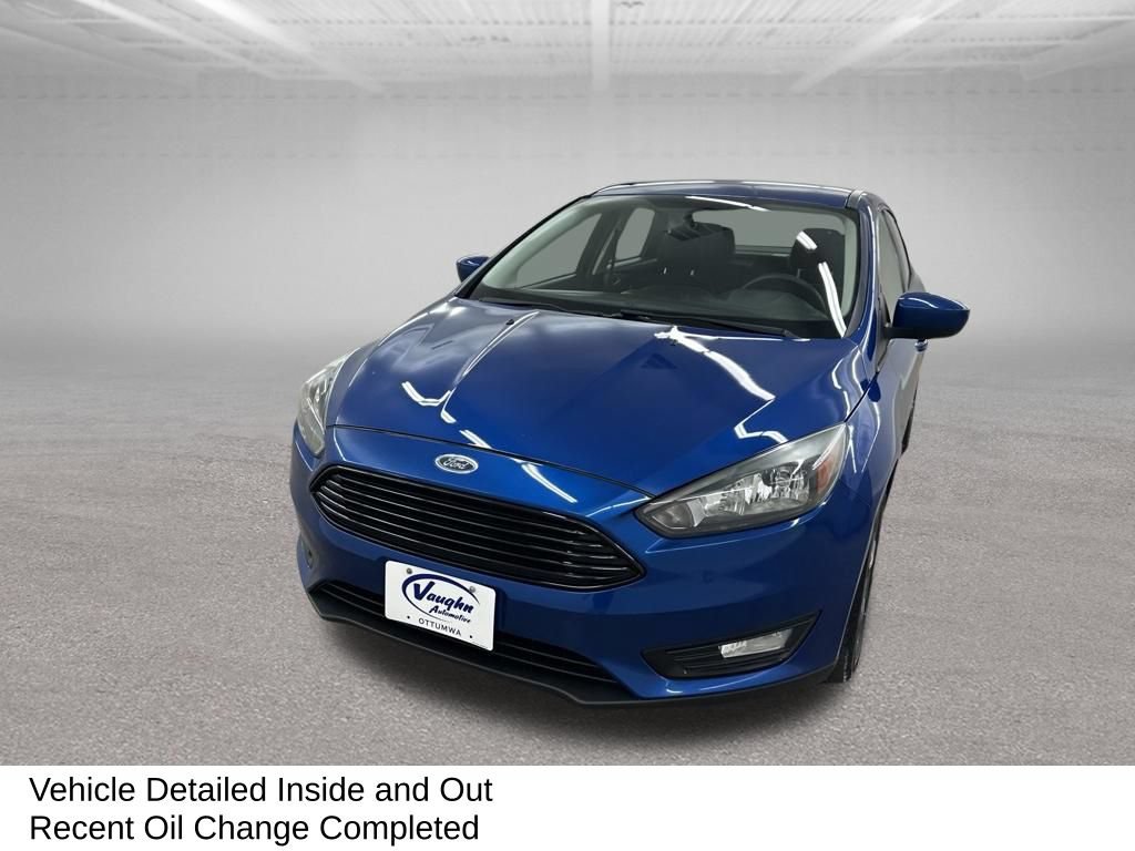 Used 2018 Ford Focus SE w/ SE Appearance Package FWD image 6