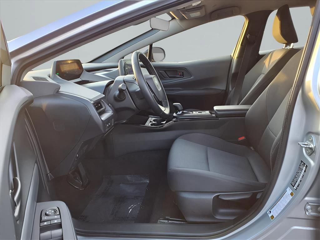Used 2025 Toyota Prius Limited image 21