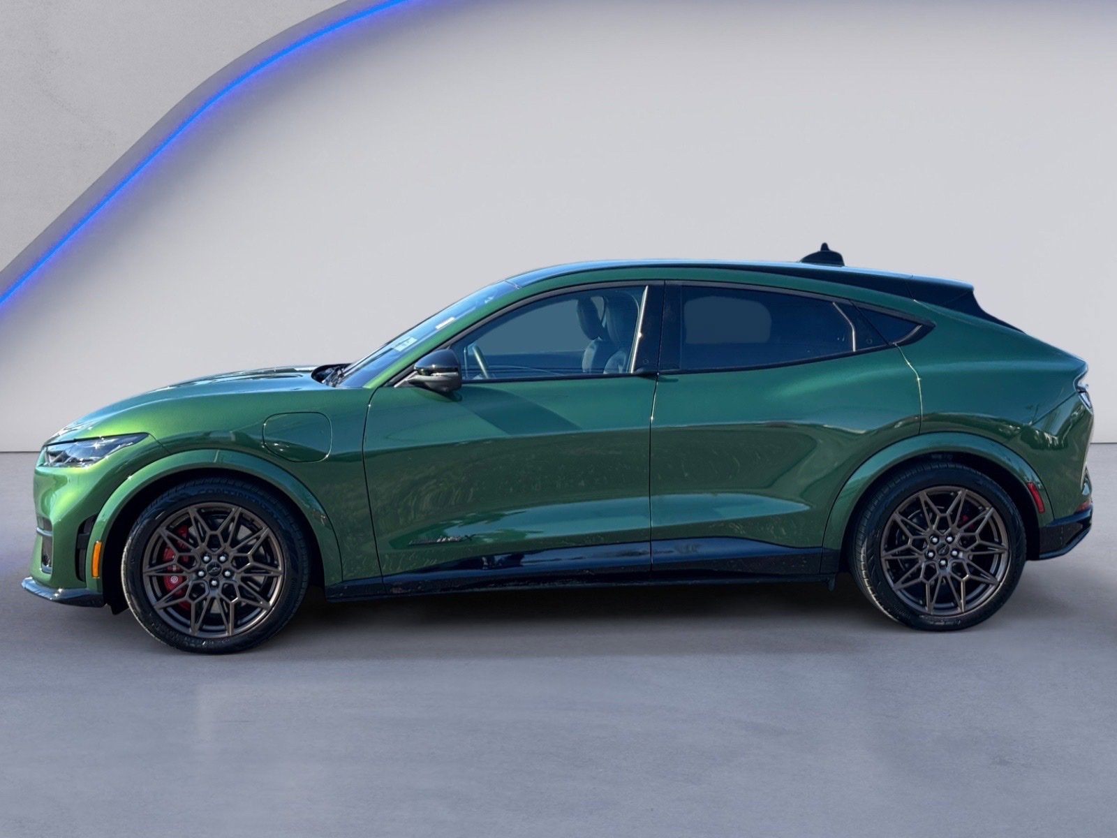 Used 2025 Ford Mustang Mach-E GT w/ Bronze Appearance Package image 10