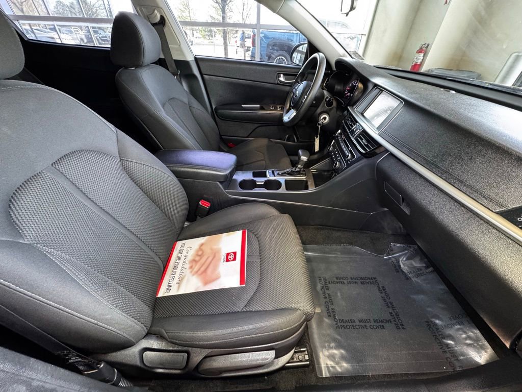 Used 2020 Kia Optima LX image 47