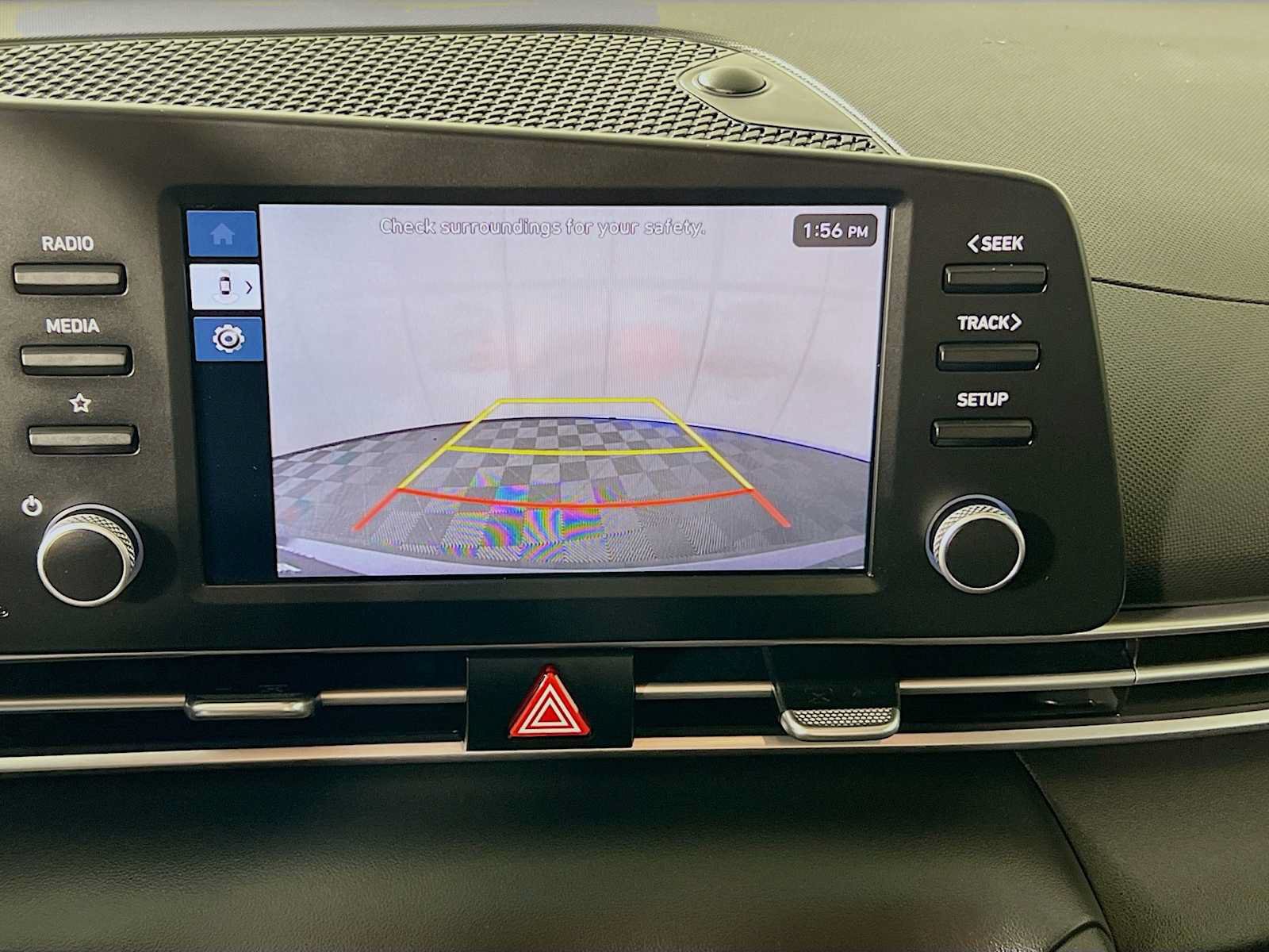 Certified 2025 Hyundai Elantra SE FWD image 13