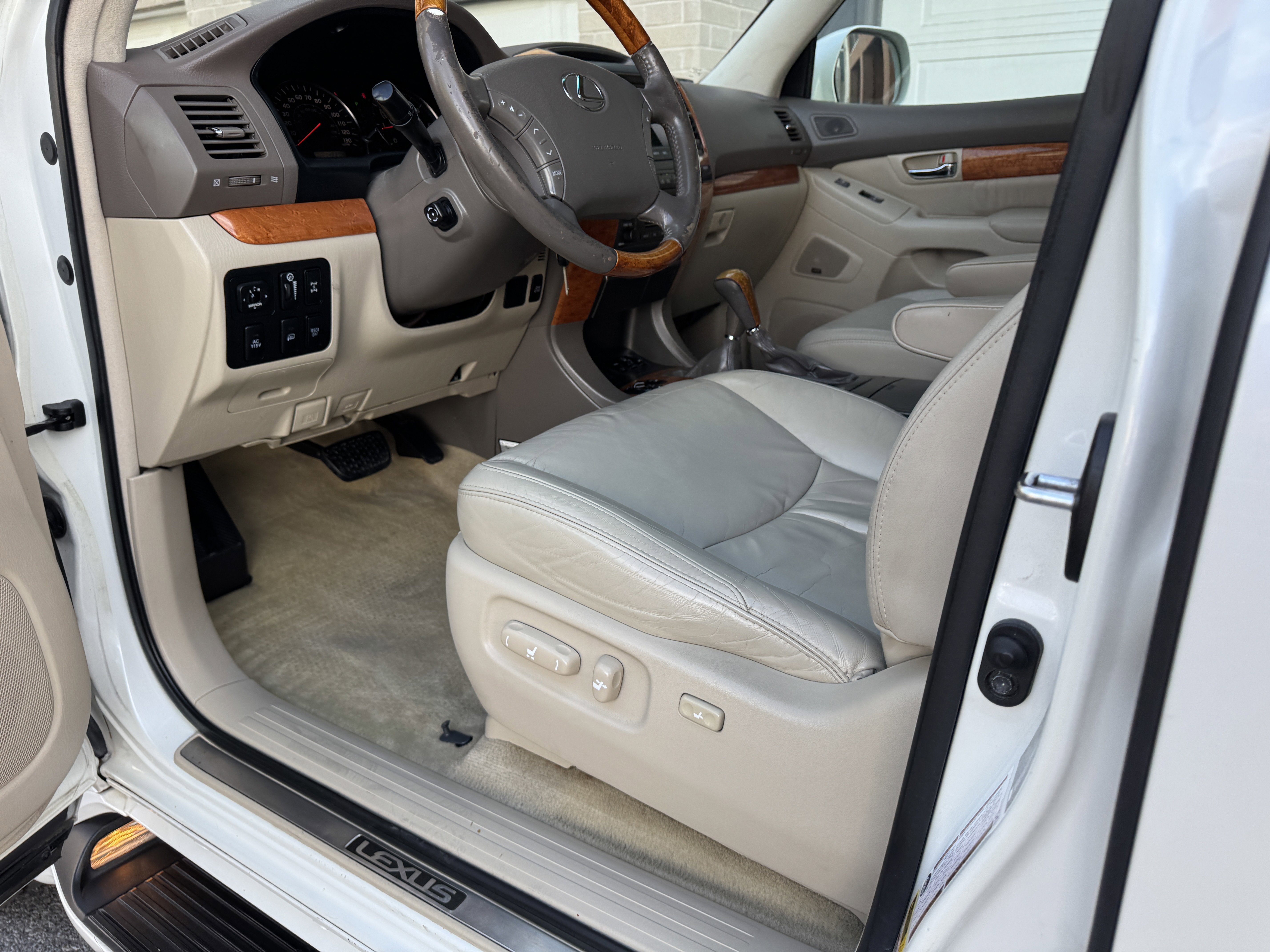 Used 2007 Lexus GX 470 image 17