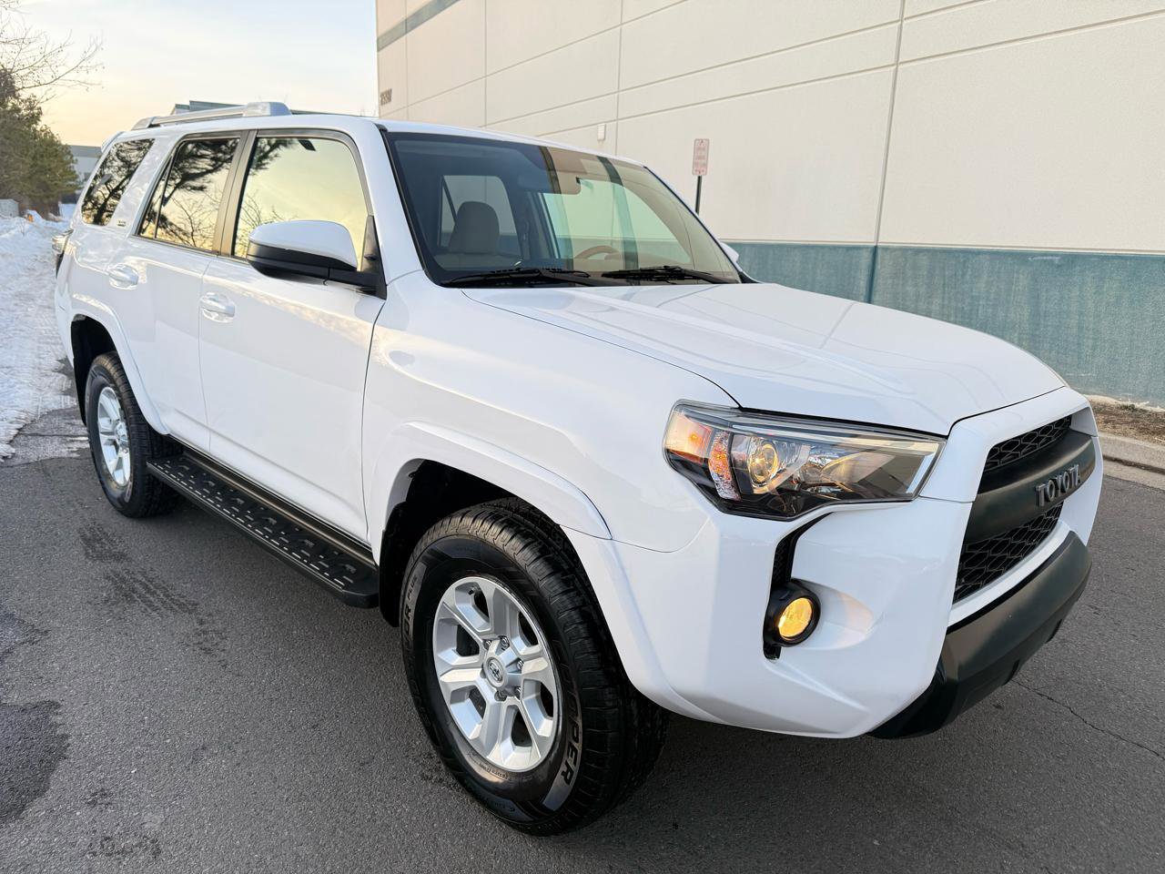 Used 2015 Toyota 4Runner SR5 image 11