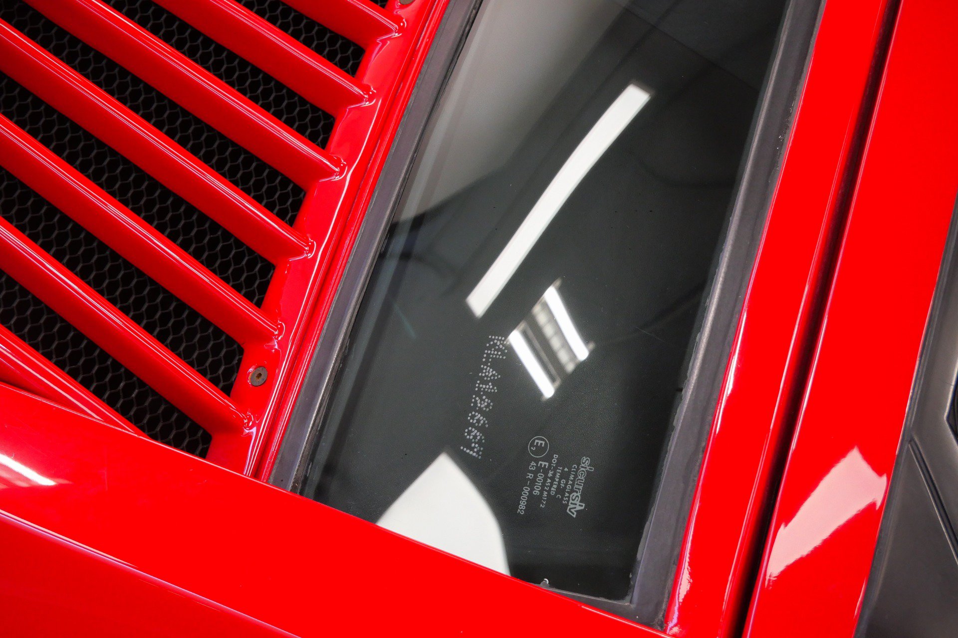 Used 1989 Lamborghini Countach Coupe RWD image 64