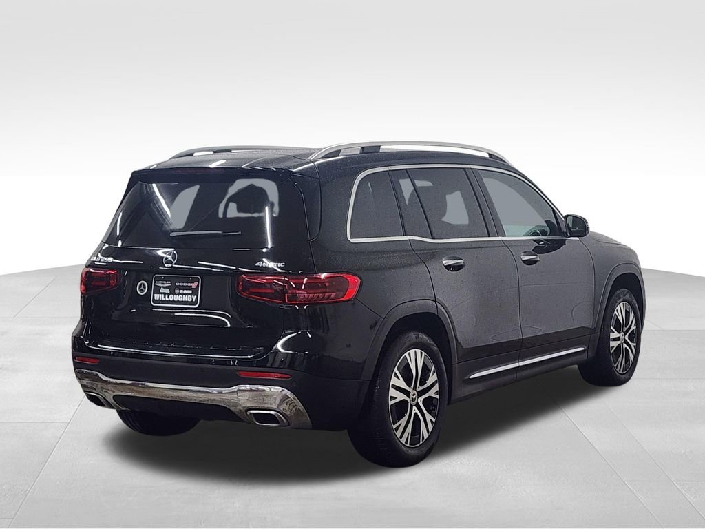 Used 2024 Mercedes-Benz GLB 250 4MATIC image 8