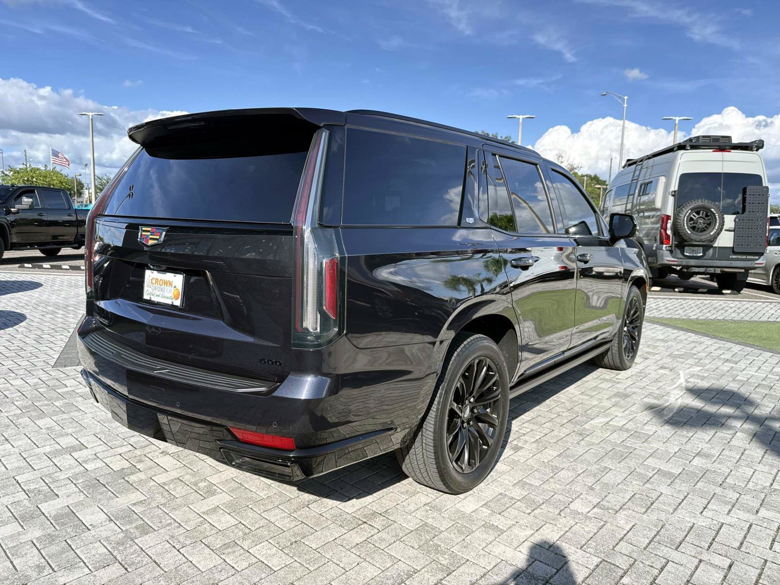Used 2023 Cadillac Escalade Sport Platinum w/ LPO, ONYX Package RWD image 5