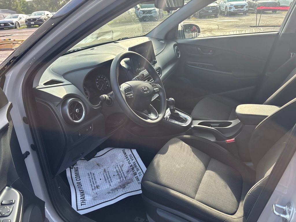 Used 2022 Hyundai Kona SEL AWD/4WD image 9