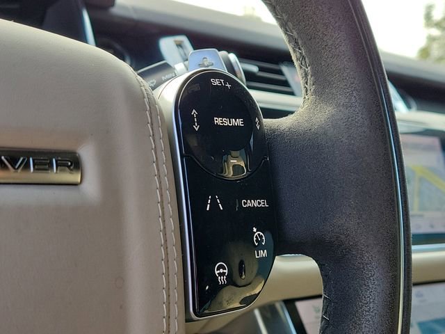 Used 2020 Land Rover Range Rover Sport HST image 33