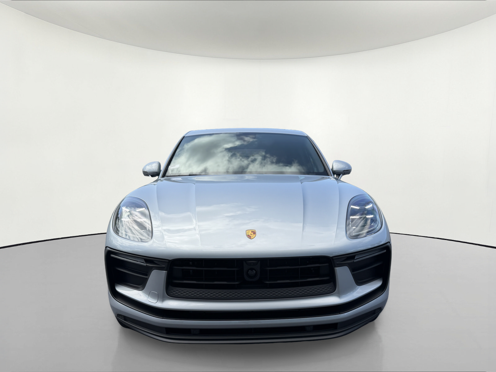 New 2026 Porsche Macan AWD/4WD image 10