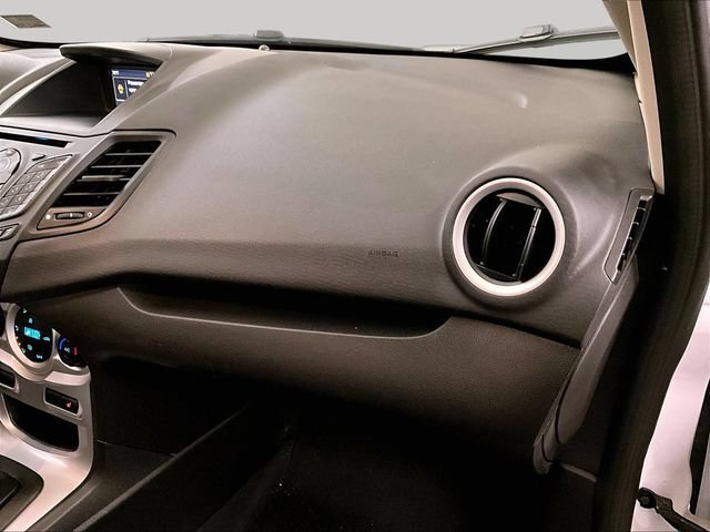 Certified 2019 Ford Fiesta SE w/ Cold Weather Package FWD image 15