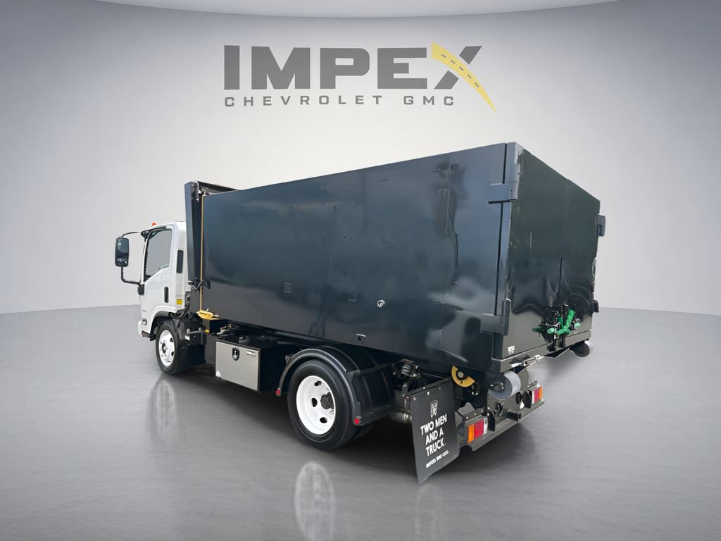 Used 2024 Chevrolet Low Cab Forward RWD image 3