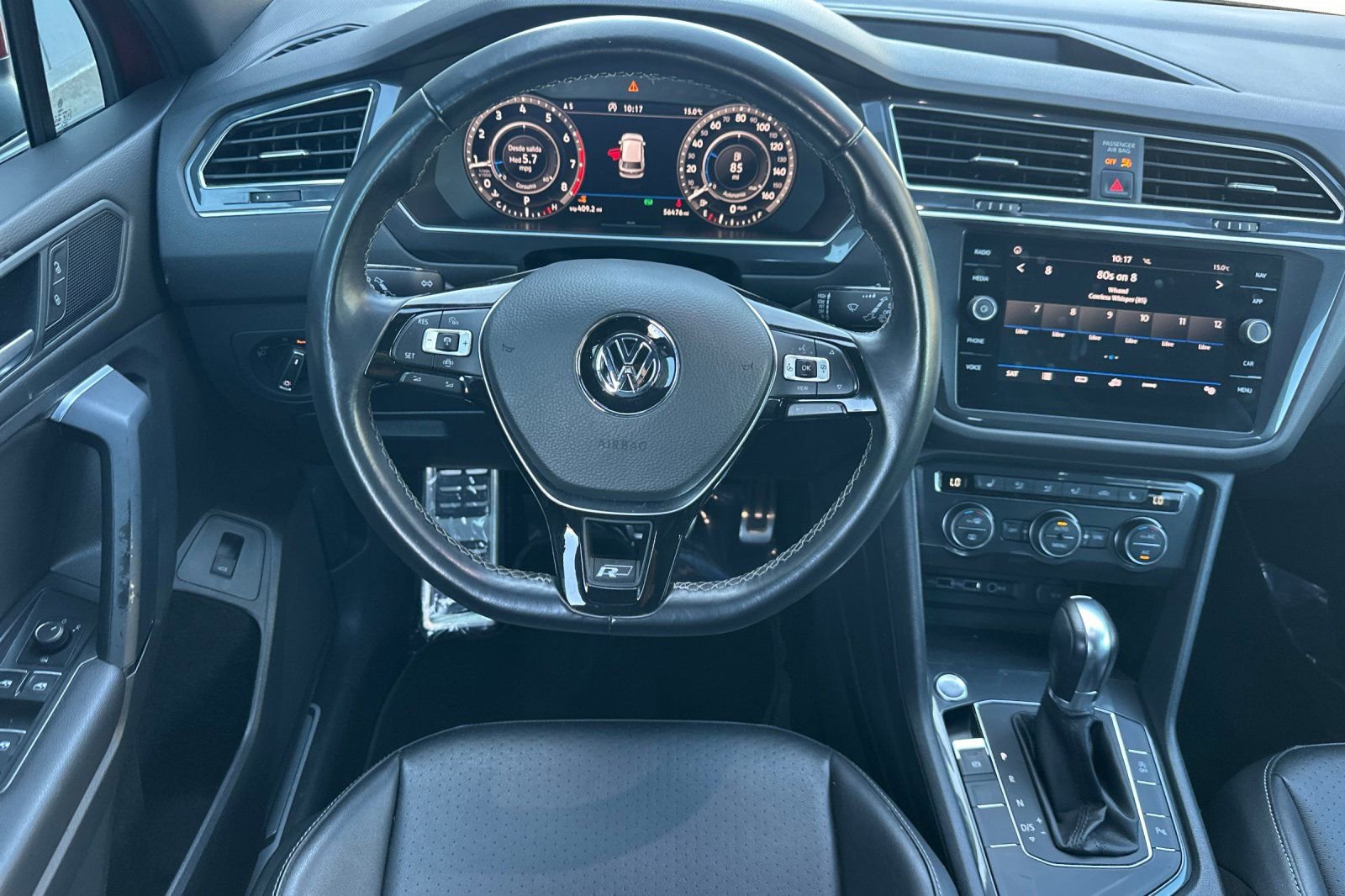 Used 2019 Volkswagen Tiguan SEL R-Line image 17