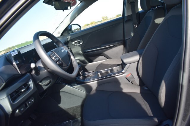 New 2026 Kia K4 FWD image 19