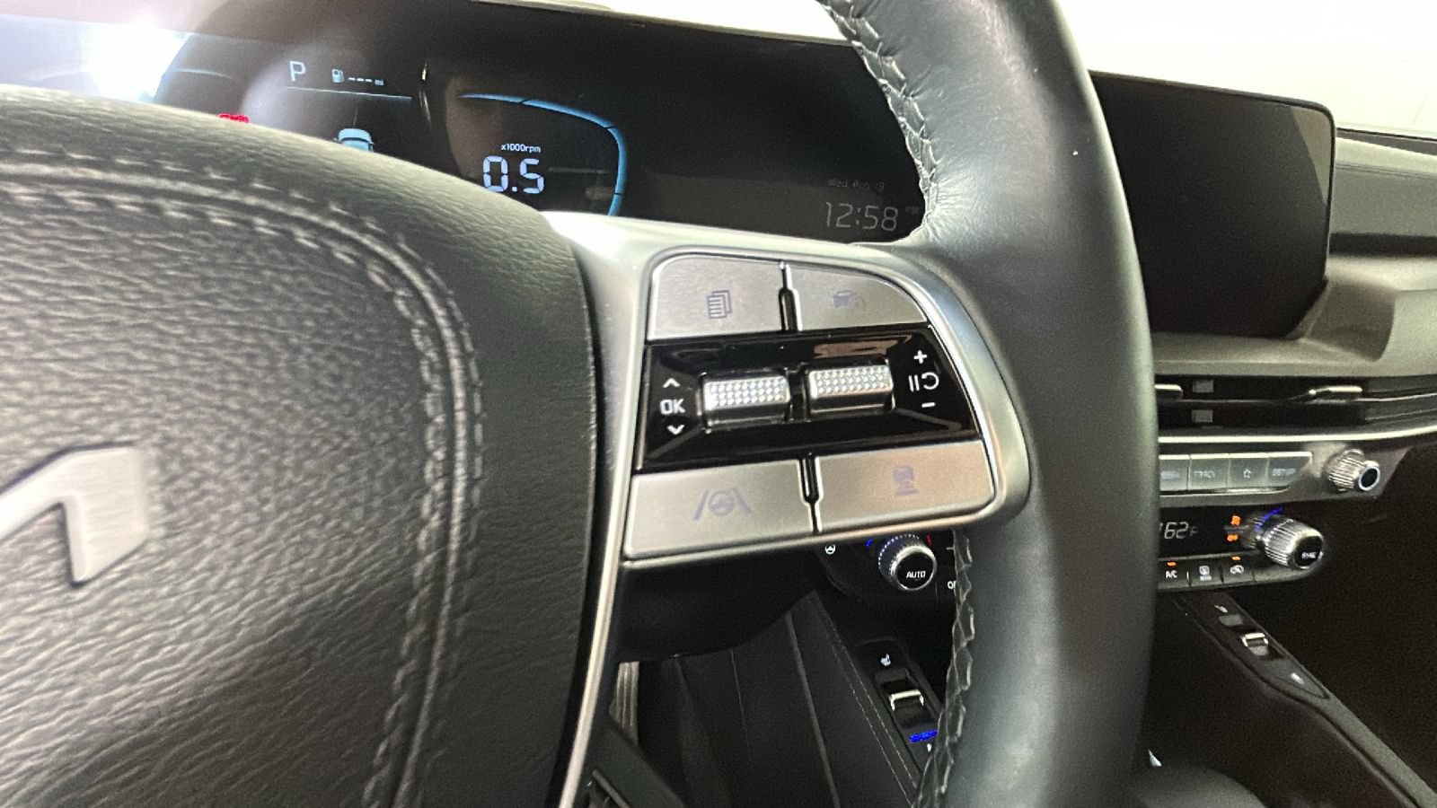 Used 2024 Kia Telluride EX X-Line AWD/4WD image 21